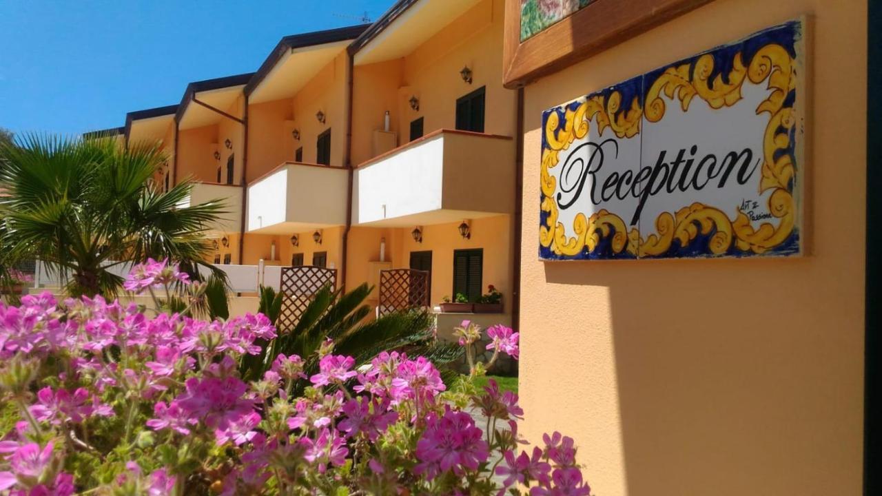 Conca Degli Dei Aparthotel Paestum Exterior photo